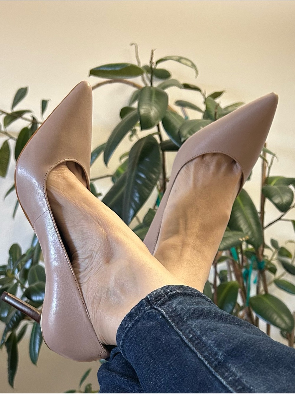Lauren Ralph Lauren Classic Women's Pointed-Toe Pump in Nude